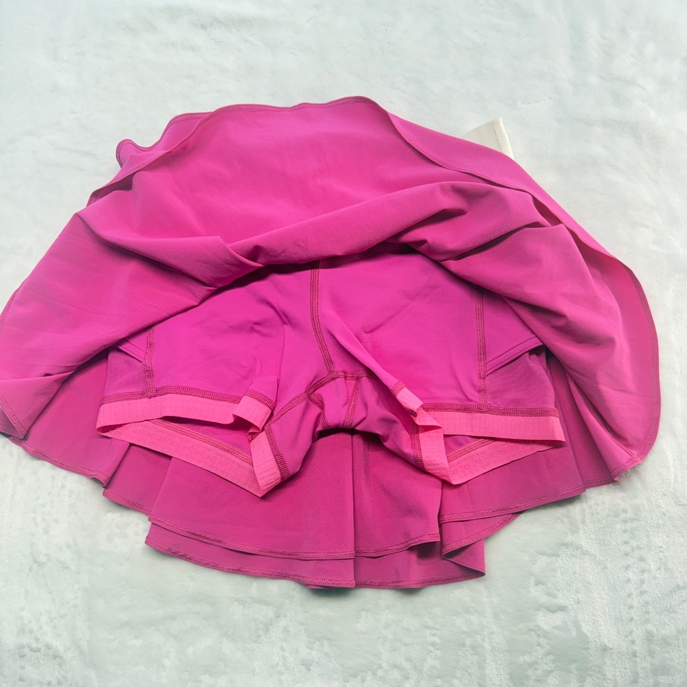 Lululemon Court Rival High-Rise Skirt vibrant Color-way Sonic Pink Size 4 Reg - Picture 4 of 10